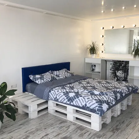 Studio Apollo Apartment *